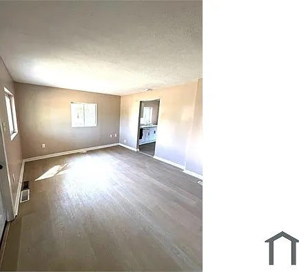 755 W 13th St — Photo 1