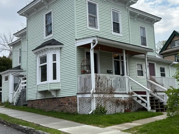 11 Cliff St, Burlington, VT 05401