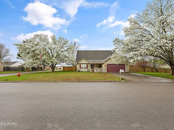 2nd image of 7605 Applecross Rd