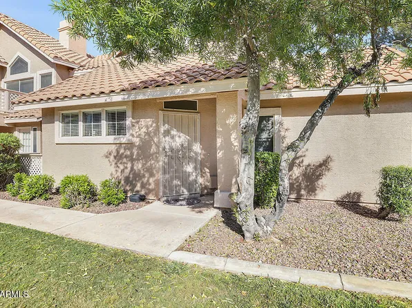 1633 E LAKESIDE Drive #139, Gilbert, AZ 85234