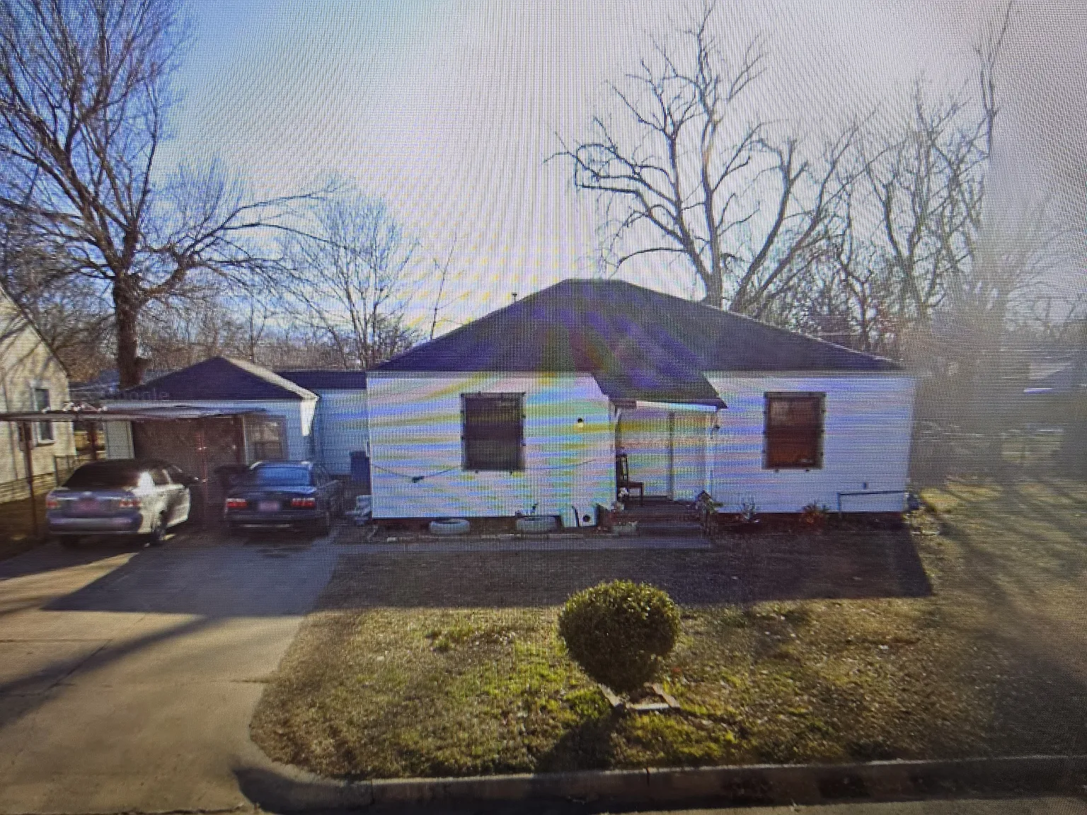 3 bed, 1124 sqft, $1,100 — Photo 1