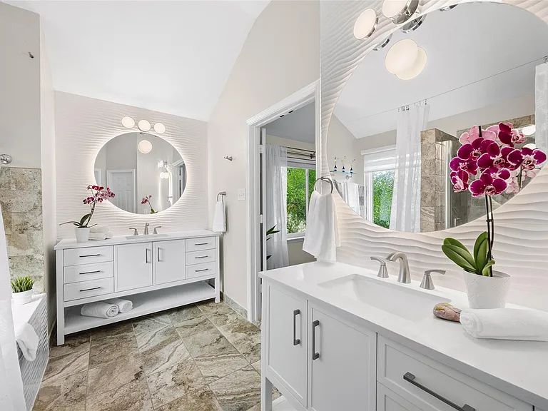 4176 Canyon Glen Cir — Photo 31