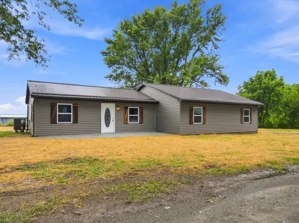 72679 Moreau St, Fortuna, MO 65034