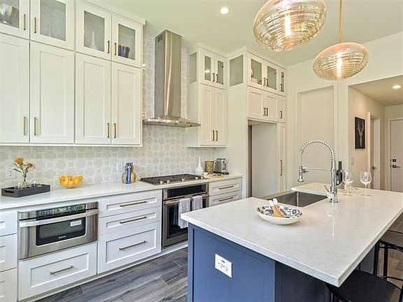 2nd image of 4525A Avenue H