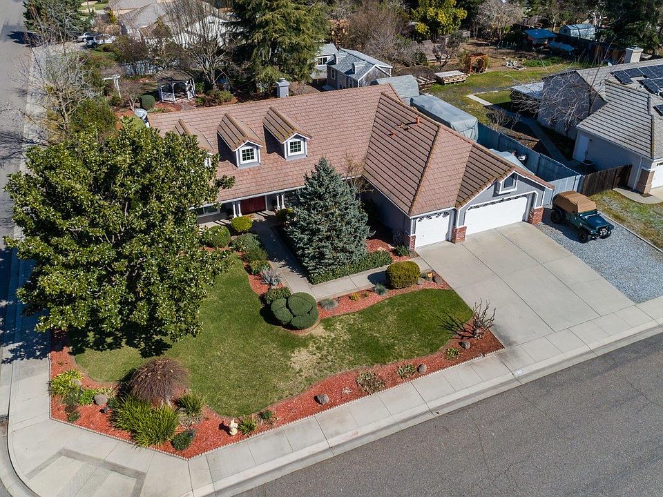 1st image of 11301 Valley Springs Dr