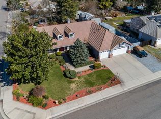 11301 Valley Springs Dr, Oakdale, CA