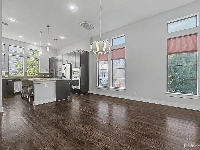 1705 Alamo St — Photo 22