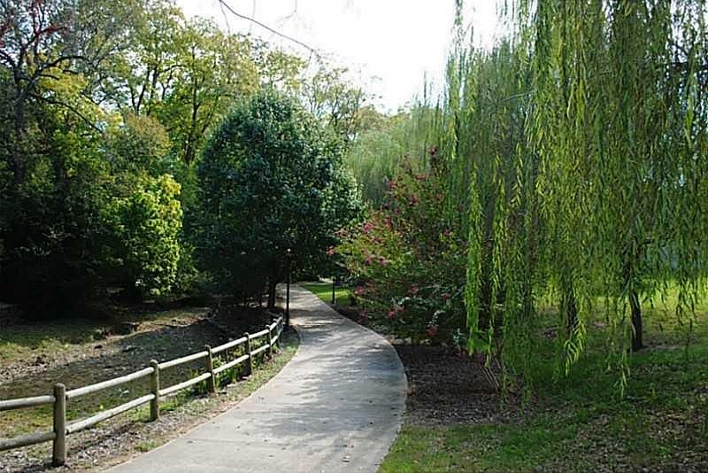 1st image of 59 Merritt Dr