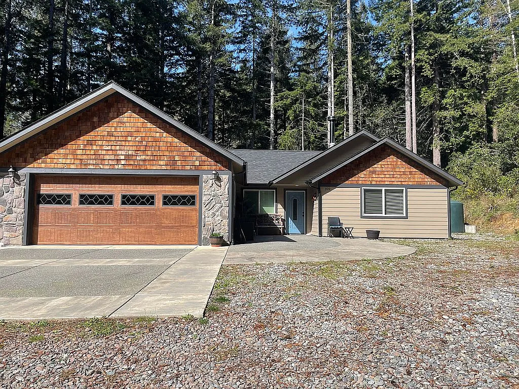 300 Tawnee Way photo 1