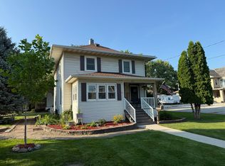 322 Rocksylvania Ave, Iowa Falls, IA 50126