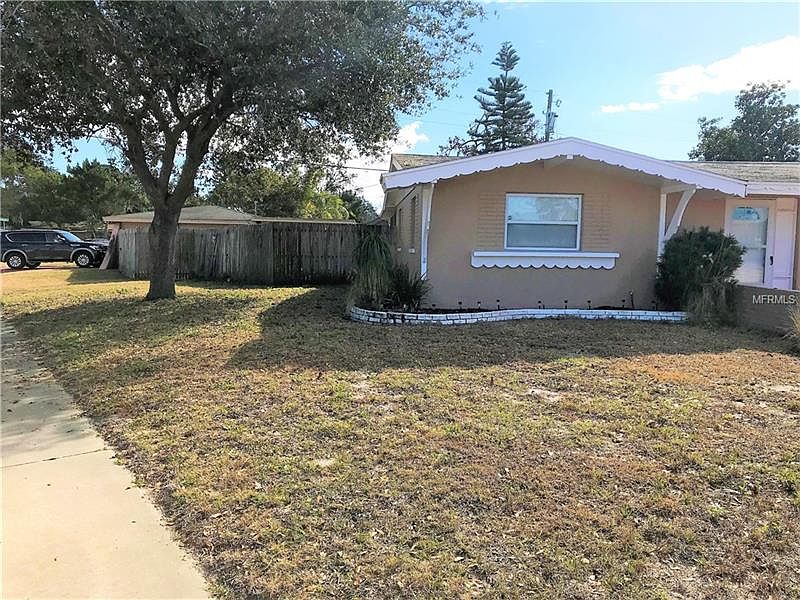 2nd image of 5252 Forest Hills Dr