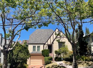 1355 Oakland Ave, Piedmont, CA 94611