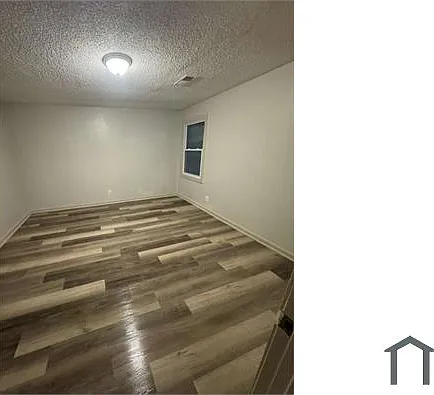 1866 Kansas St — Photo 14
