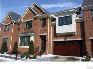 303 Old Franklin Grove Dr, Chapel Hill, NC 27514