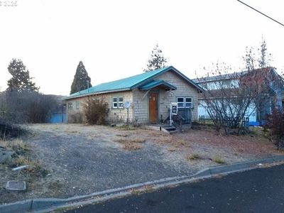 1336 Lakeview Ave, Klamath Falls, OR, 97601