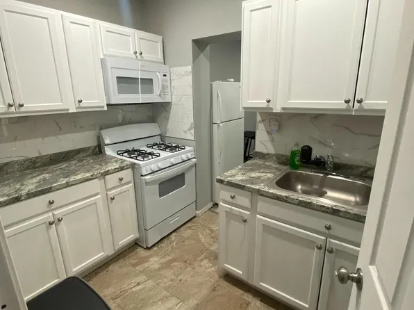 939 Court St, Reading, PA 19601