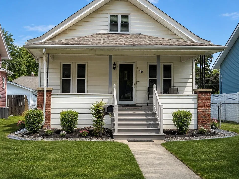 98 Kendrick Ave