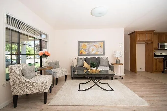 7407 Camellia Ln — Photo 5