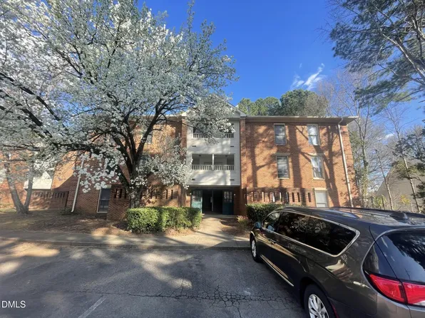 3531 Ivy Commons Dr APT 102, Raleigh, NC 27606