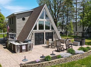 3258 SE Indian Trail Lake Rd, Farmland, IN 47340