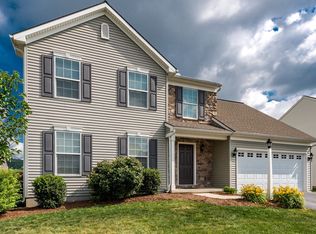 34 Union Crest Dr, Annville, PA 17003