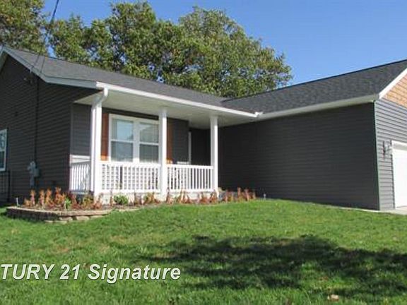 2nd image of 8696 Gilmour Ln