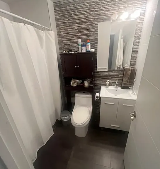 818 Prospect Pl #2 — Photo 5