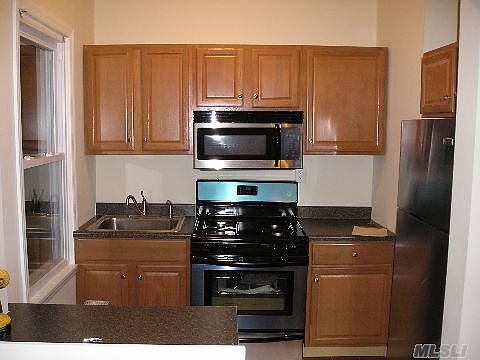 3rd image of 46-48 4th Ave