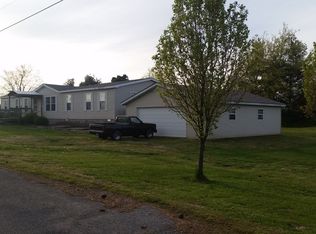 65 Epps Ln, Benton, KY 42025