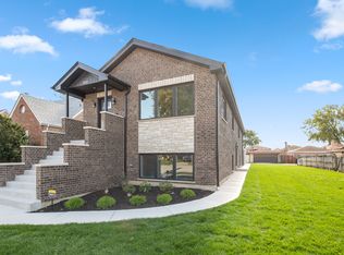 7311 W 58th St, Summit Argo, IL 60501