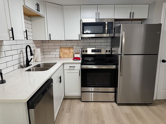 4th image of 370 S C St #370