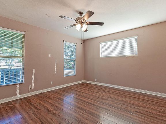 5th image of 301 Avenue B