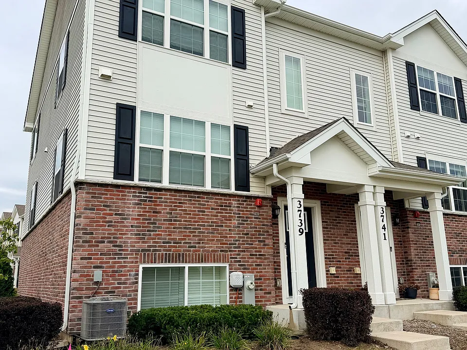 3739 Bissel Dr