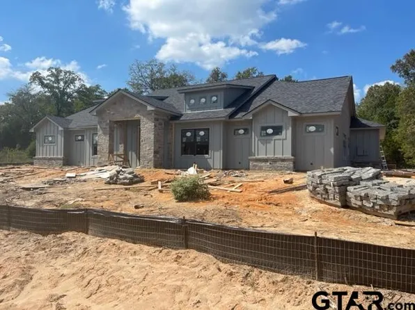 14681 Woodlands Park Dr, Lindale, TX 75771