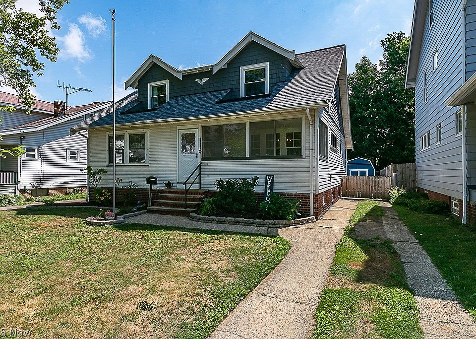 1st image of 3655 W 135th St