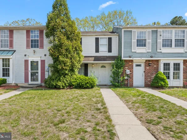 117 Villa Knoll Ct, Sicklerville, NJ 08081