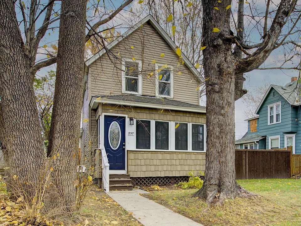 1st image of 257 Haskell St E