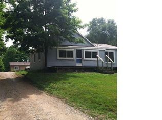 11501 Dexter Pinckney Rd, Pinckney, MI 48169