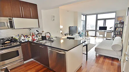 Rented by Park Property Advisors