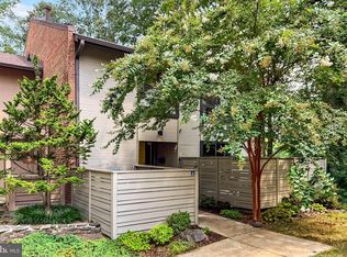 11732 Indian Ridge Rd, Reston, VA 20191