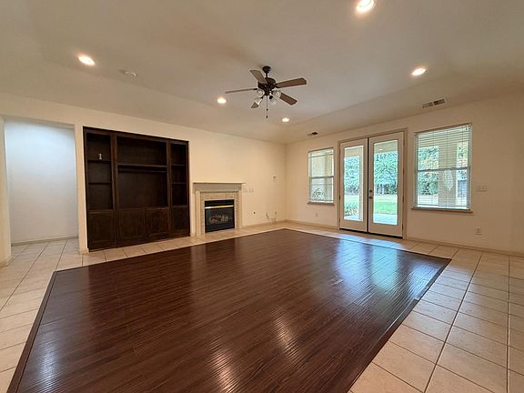2nd image of 8714 N Heartland Way