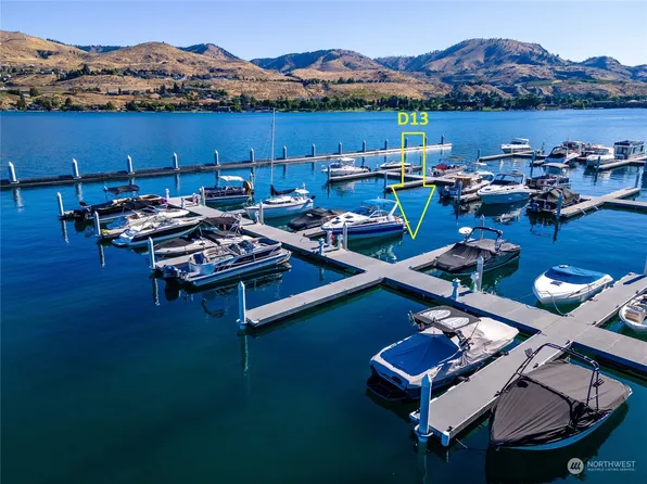 1350 W Woodin Avenue #D13, Chelan, WA 98816