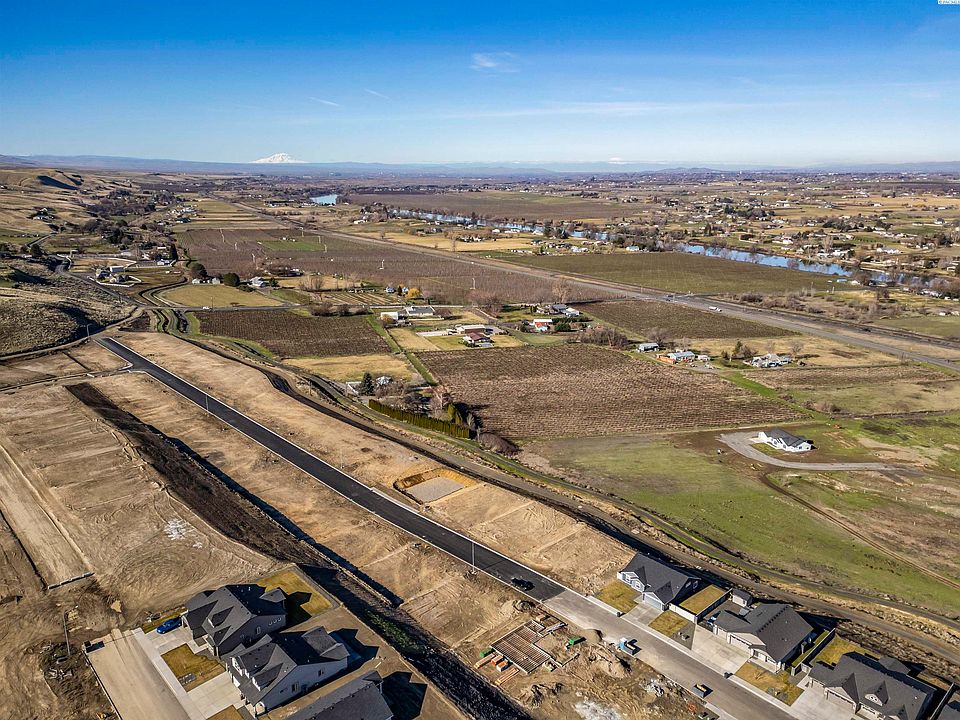 1st image of 1677 SW Kelandren Dr Lot 13