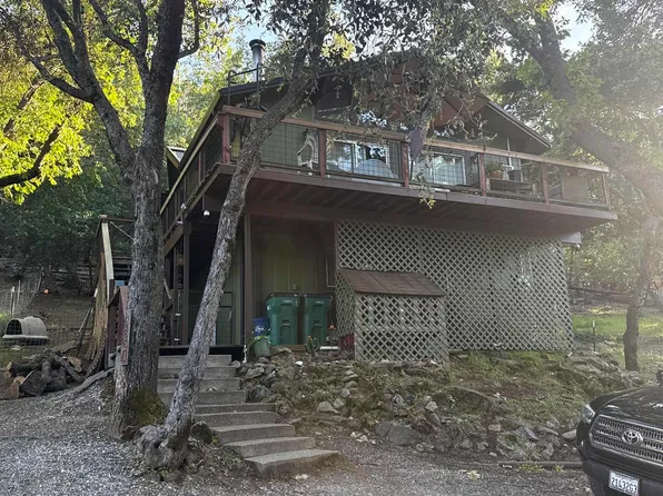 17221 Smokey River Dr, Sonora, CA 95370