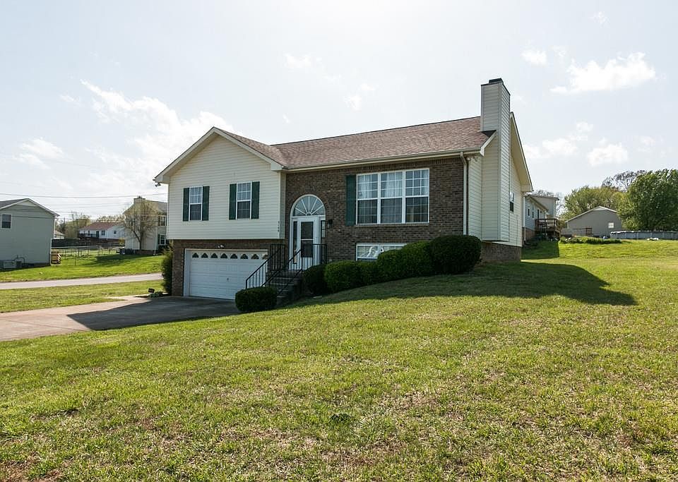 1st image of 3129 Whitetail Dr