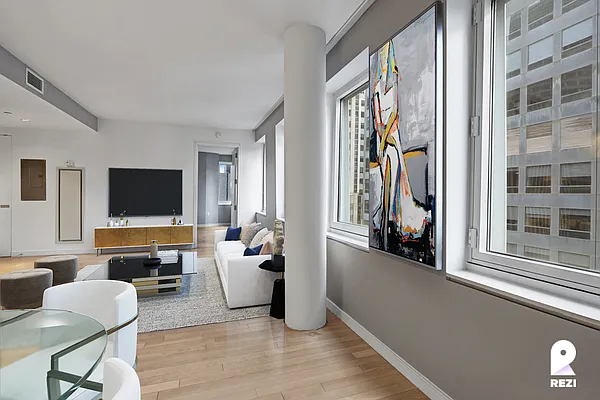 Rented by REZI | media 72