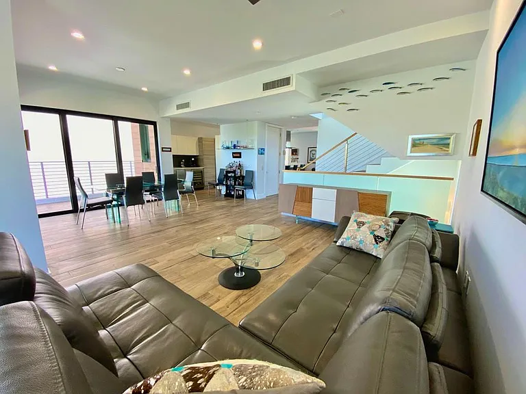 348 Balboa St — Photo 43