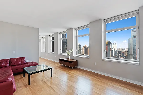 Rented by Corcoran | media 1