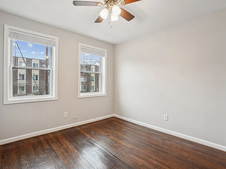 3009 7th St NE — Photo 22