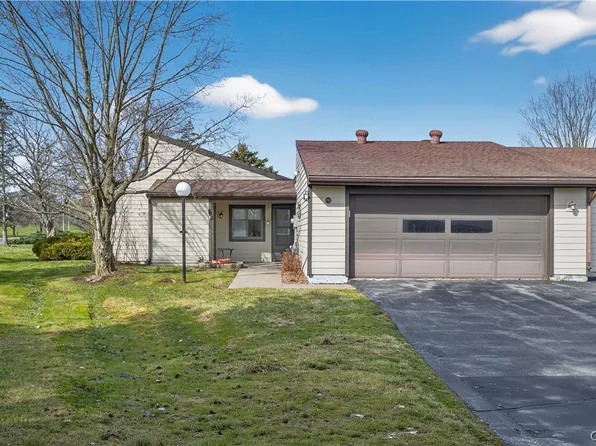 740 Village Blvd S, Baldwinsville, NY 13027